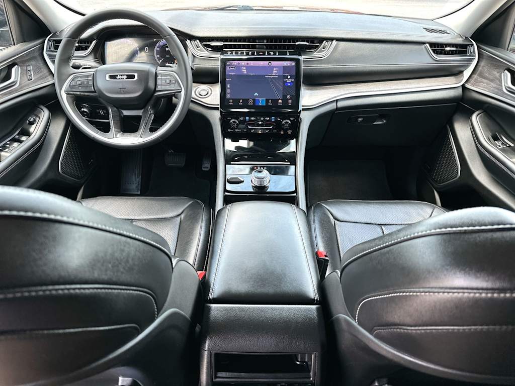 Thumbnail: 2023 Jeep Grand Cherokee - 9