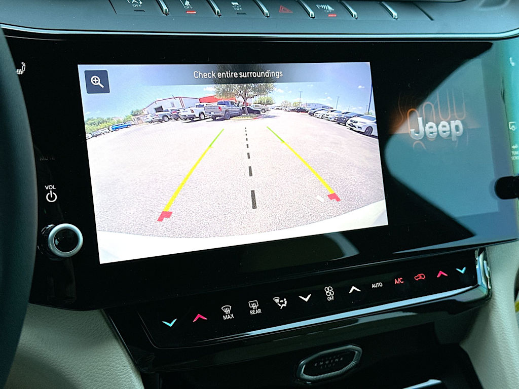 Thumbnail: 2026 Jeep Grand Cherokee - 13