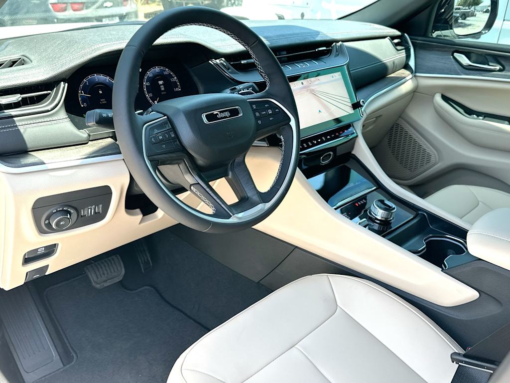 Thumbnail: 2026 Jeep Grand Cherokee - 2