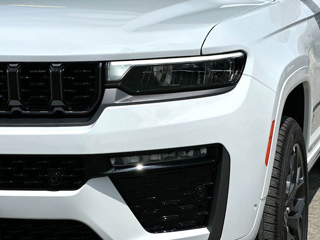Thumbnail: 2026 Jeep Grand Cherokee - 26