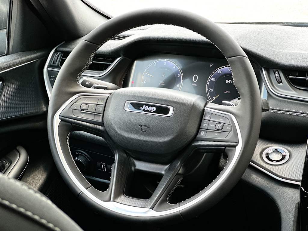 Thumbnail: 2026 Jeep Grand Cherokee L - 12