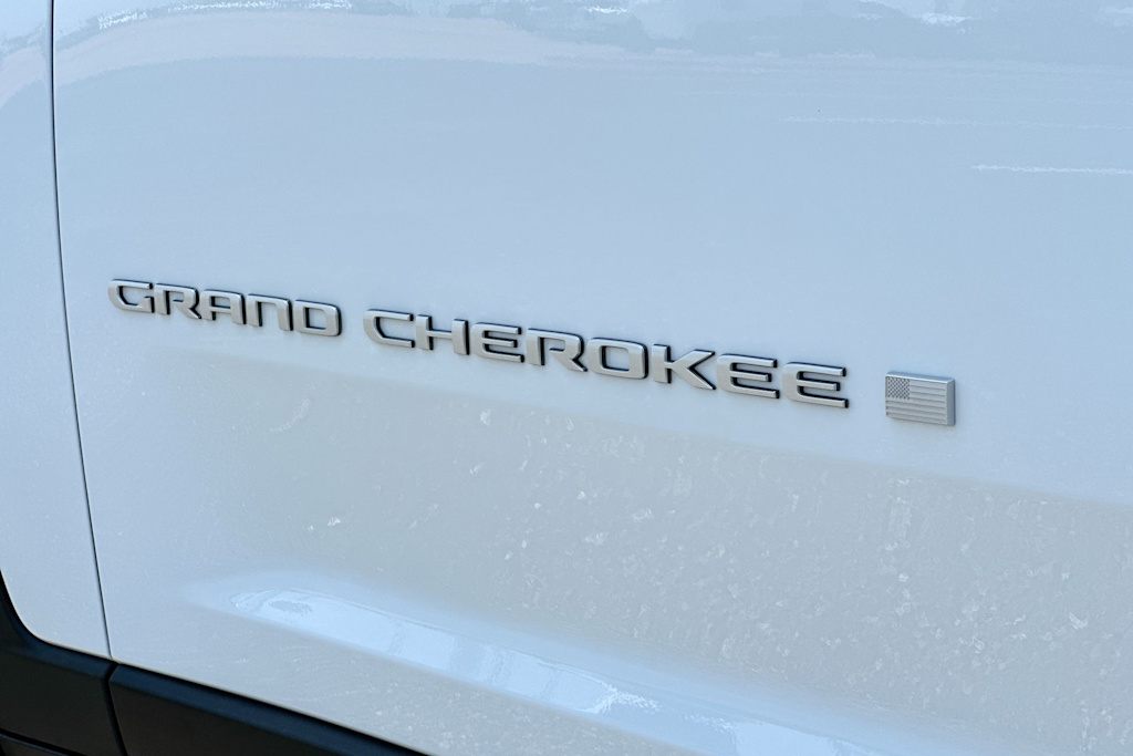 Thumbnail: 2026 Jeep Grand Cherokee L - 7