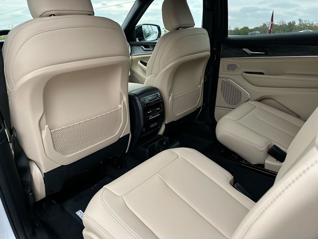 Thumbnail: 2025 Jeep Grand Cherokee L - 27