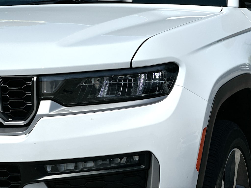 Thumbnail: 2026 Jeep Grand Cherokee L - 26