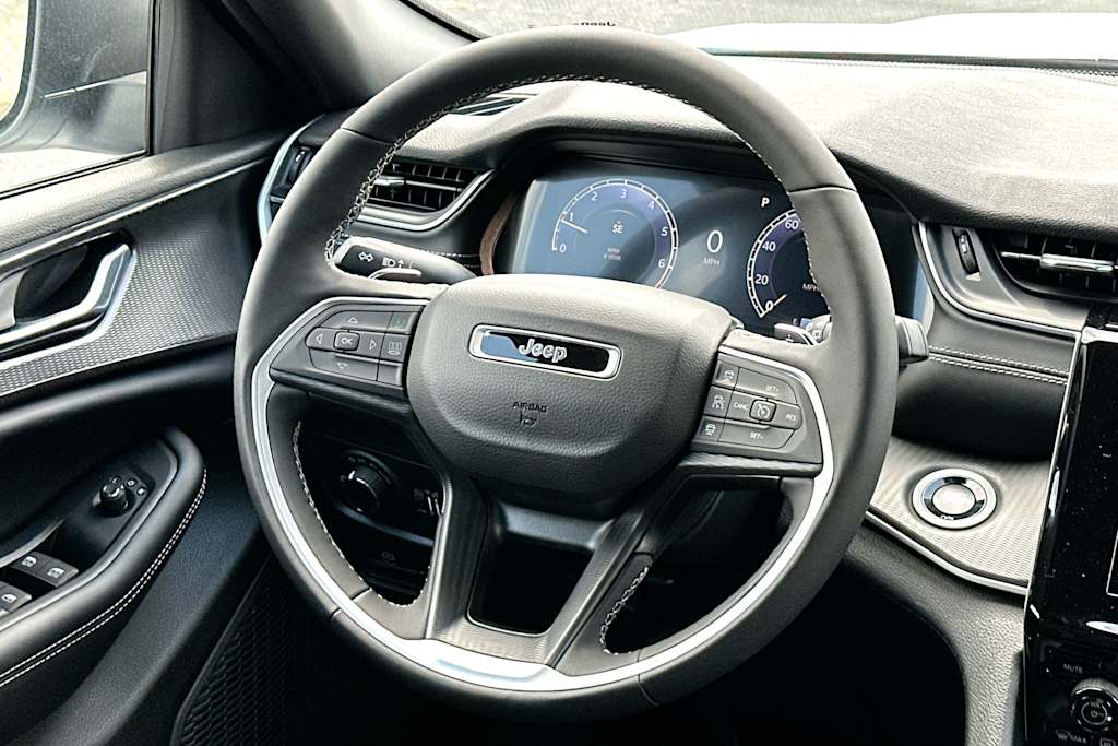 Thumbnail: 2026 Jeep Grand Cherokee L - 12