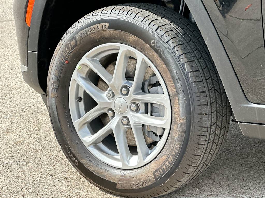 Thumbnail: 2025 Jeep Grand Cherokee L - 8