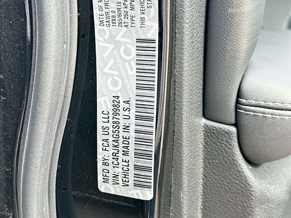 Thumbnail: 2025 Jeep Grand Cherokee L - 16