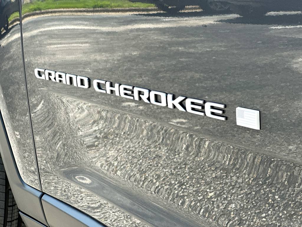 Thumbnail: 2026 Jeep Grand Cherokee L - 7