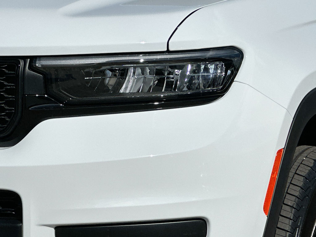 Thumbnail: 2025 Jeep Grand Cherokee L - 26