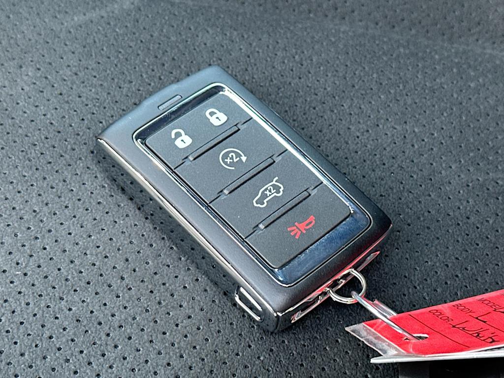 Thumbnail: 2025 Jeep Grand Cherokee L - 16