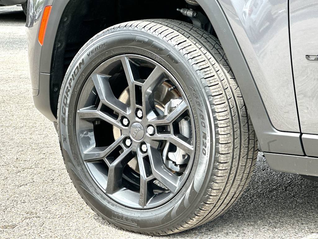 Thumbnail: 2025 Jeep Grand Cherokee L - 8