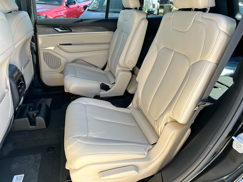 Thumbnail: 2025 Jeep Grand Cherokee L - 10