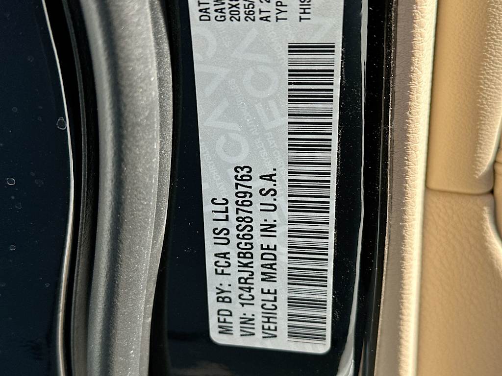 Thumbnail: 2025 Jeep Grand Cherokee L - 16