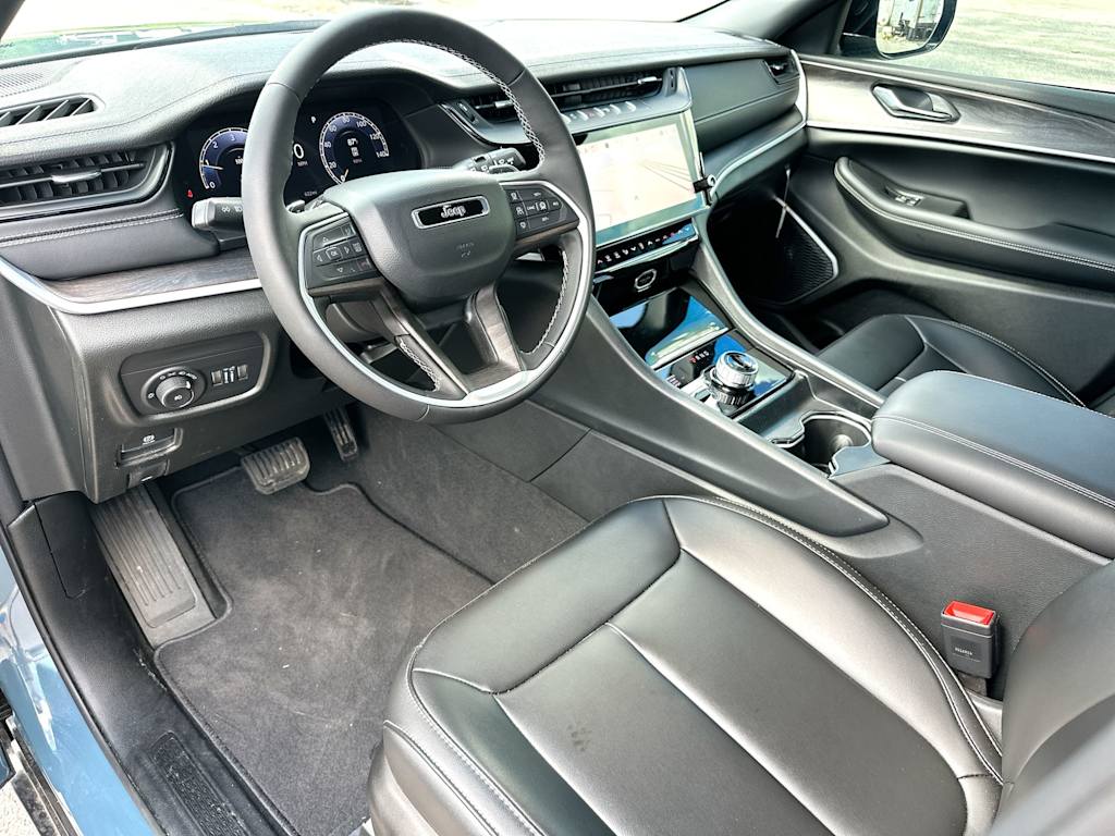 Thumbnail: 2026 Jeep Grand Cherokee L - 2