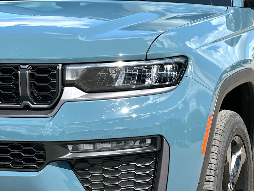 Thumbnail: 2026 Jeep Grand Cherokee L - 27