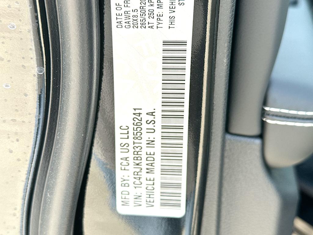 Thumbnail: 2026 Jeep Grand Cherokee L - 16