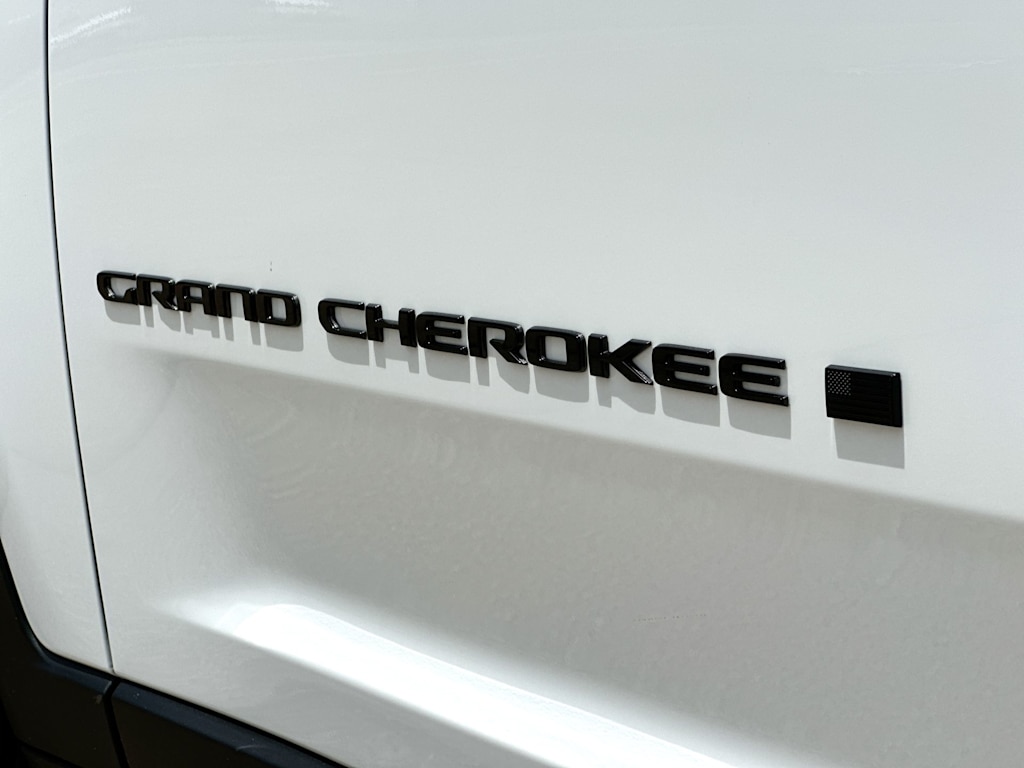Thumbnail: 2026 Jeep Grand Cherokee L - 7