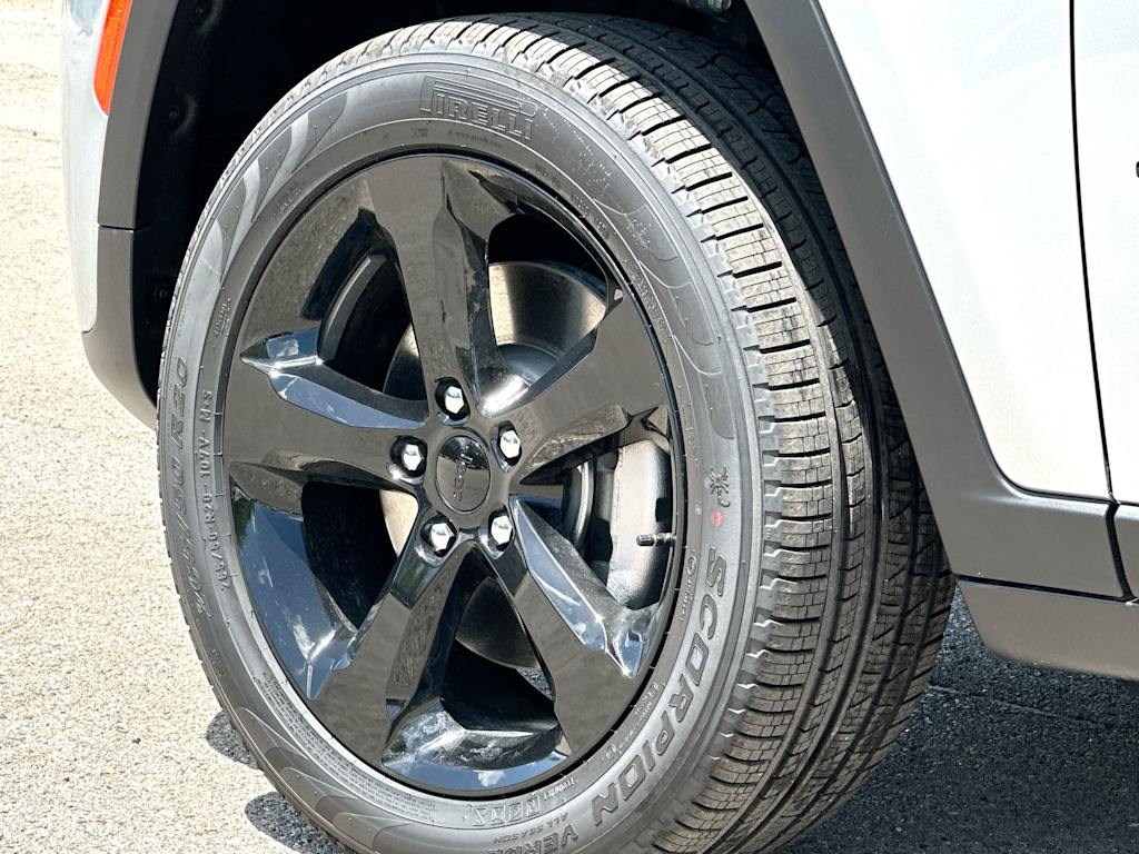 Thumbnail: 2026 Jeep Grand Cherokee L - 8