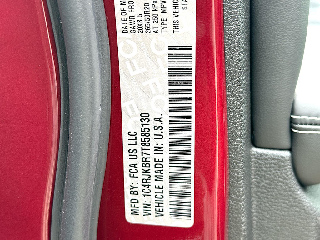 Thumbnail: 2026 Jeep Grand Cherokee L - 17