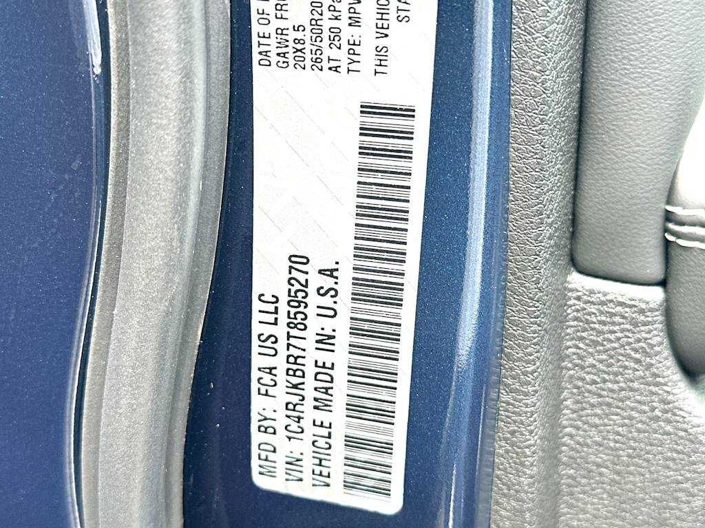 Thumbnail: 2026 Jeep Grand Cherokee L - 17