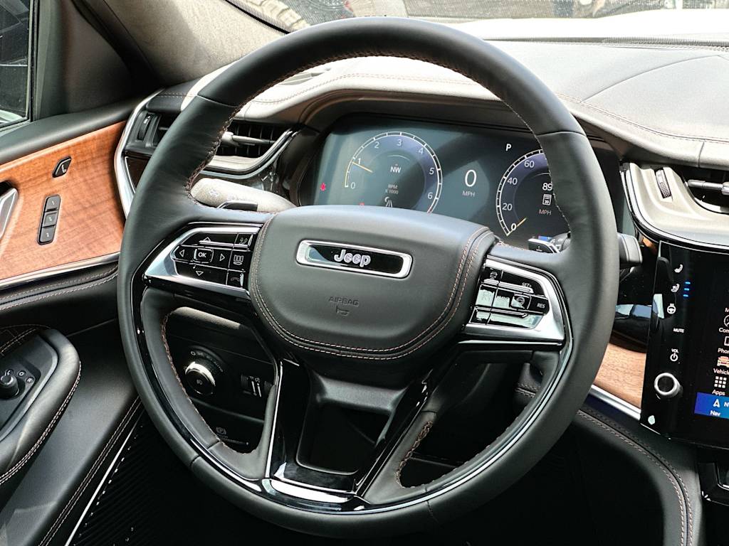 Thumbnail: 2026 Jeep Grand Cherokee L - 12