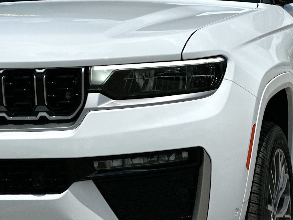 Thumbnail: 2026 Jeep Grand Cherokee L - 26