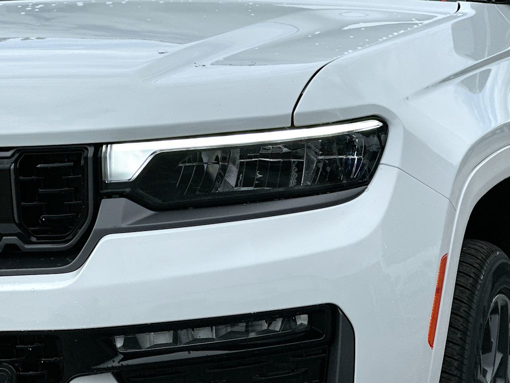 Thumbnail: 2026 Jeep Grand Cherokee L - 25