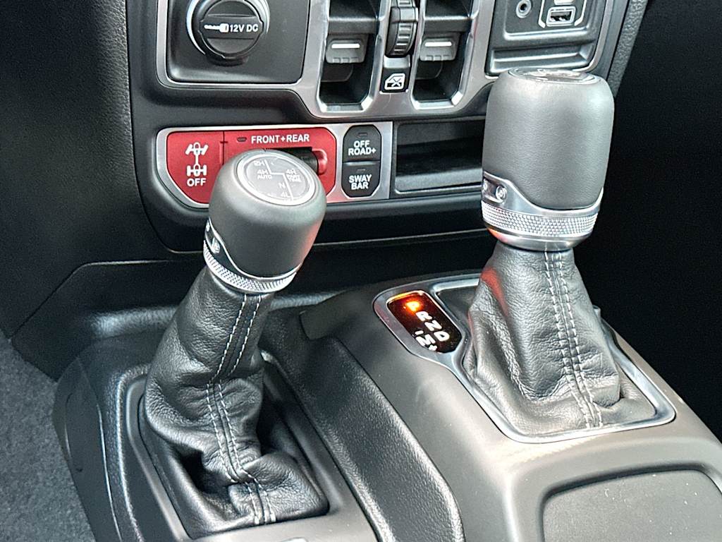 Thumbnail: 2026 Jeep Wrangler - 13