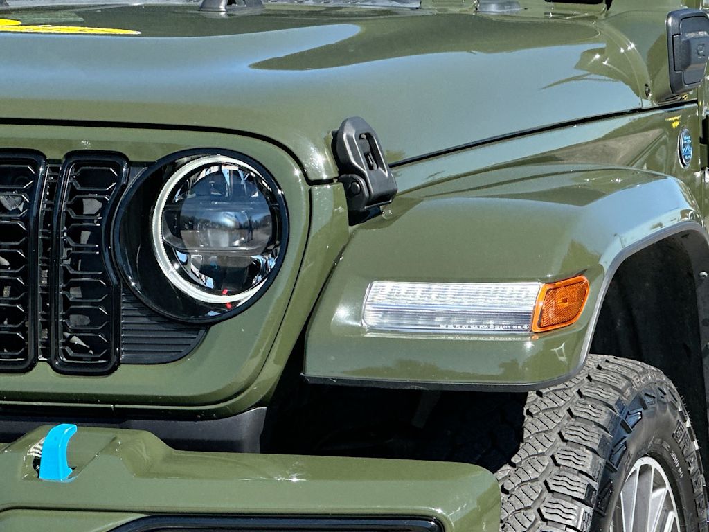 Thumbnail: 2024 Jeep Wrangler - 26