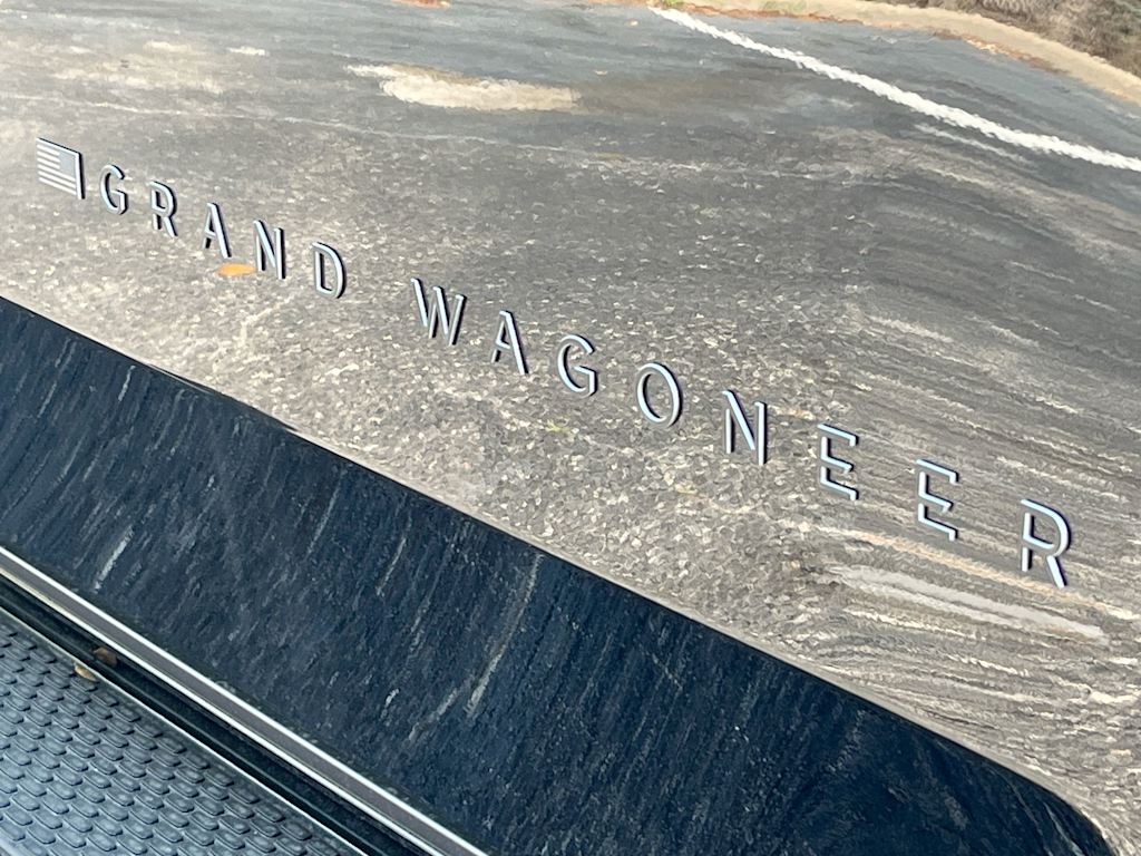 Thumbnail: 2026 Jeep Grand Wagoneer L - 7