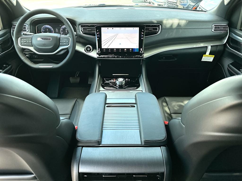 Thumbnail: 2026 Jeep Grand Wagoneer - 9