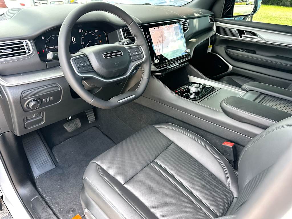Thumbnail: 2026 Jeep Grand Wagoneer - 2