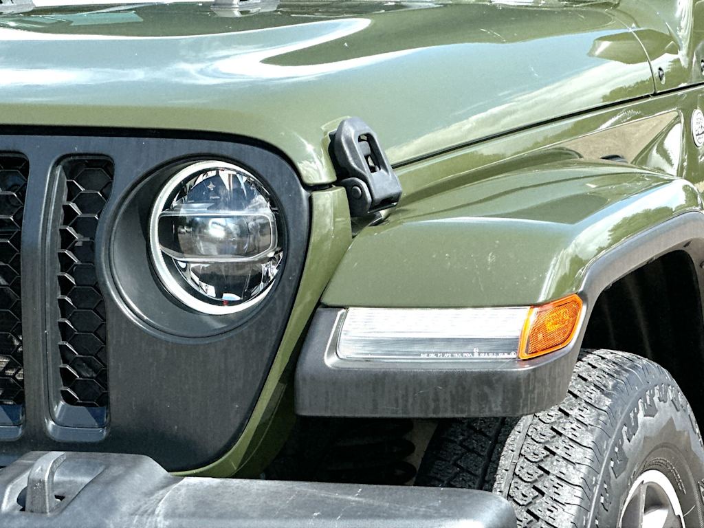 Thumbnail: 2022 Jeep Gladiator - 2