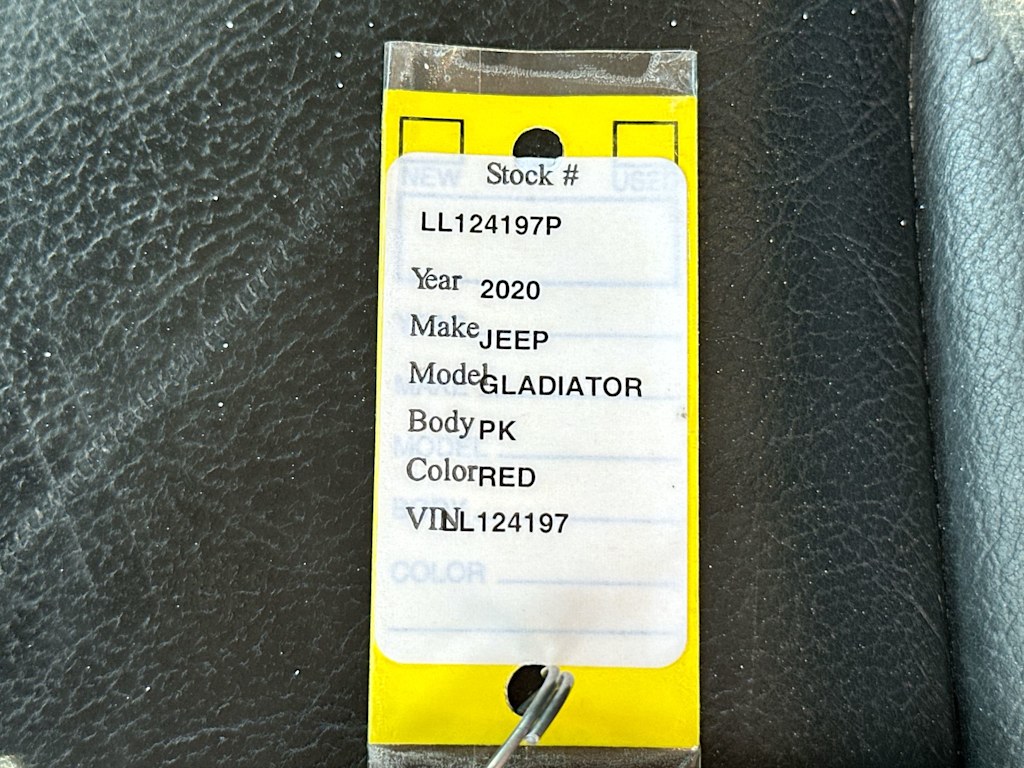 Thumbnail: 2020 Jeep Gladiator - 18