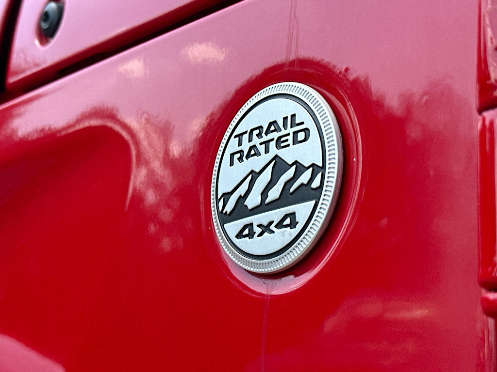 Thumbnail: 2020 Jeep Gladiator - 7