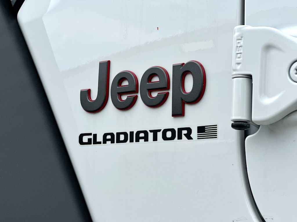 Thumbnail: 2024 Jeep Gladiator - 7
