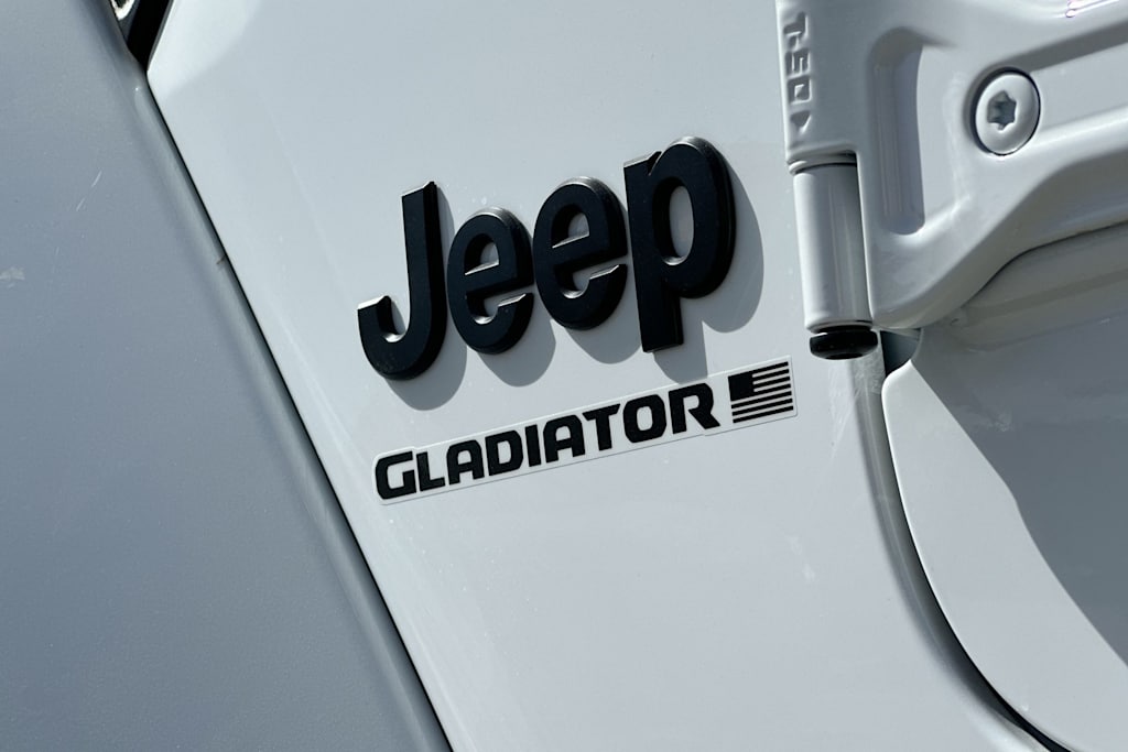 2025 Jeep Gladiator Sport 7