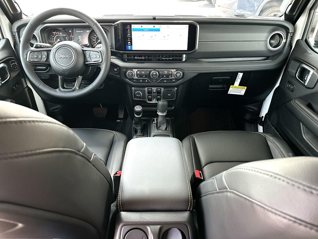 Thumbnail: 2026 Jeep Gladiator - 9