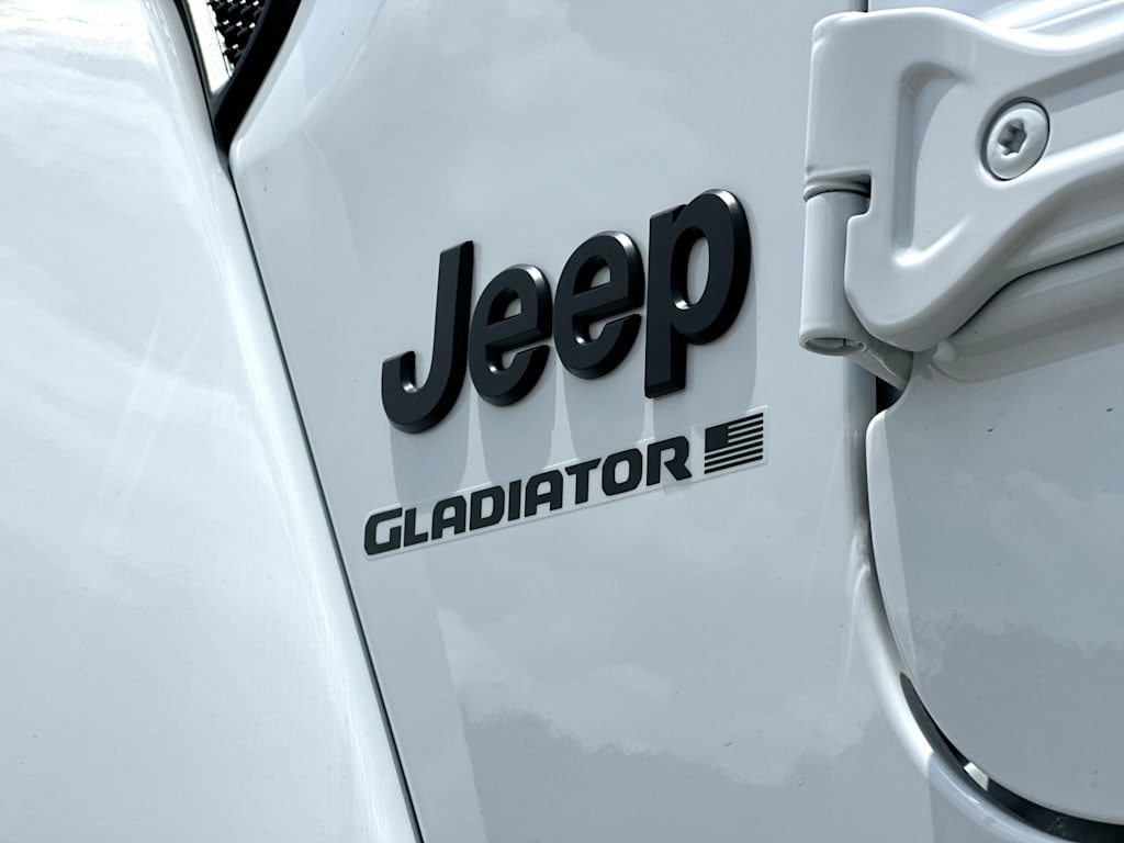 Thumbnail: 2026 Jeep Gladiator - 7
