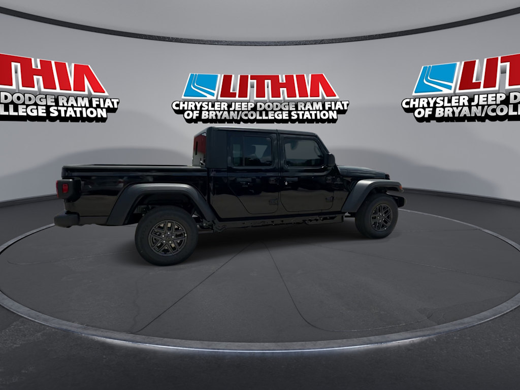 Thumbnail: 2026 Jeep Gladiator - 18