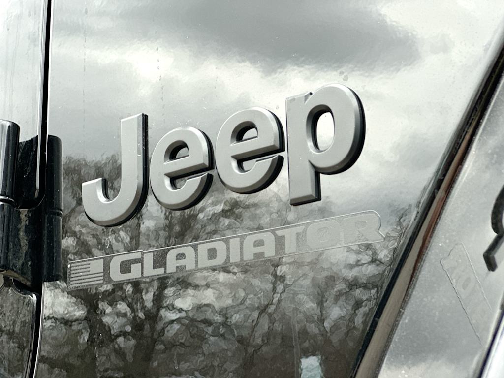 Thumbnail: 2026 Jeep Gladiator - 7