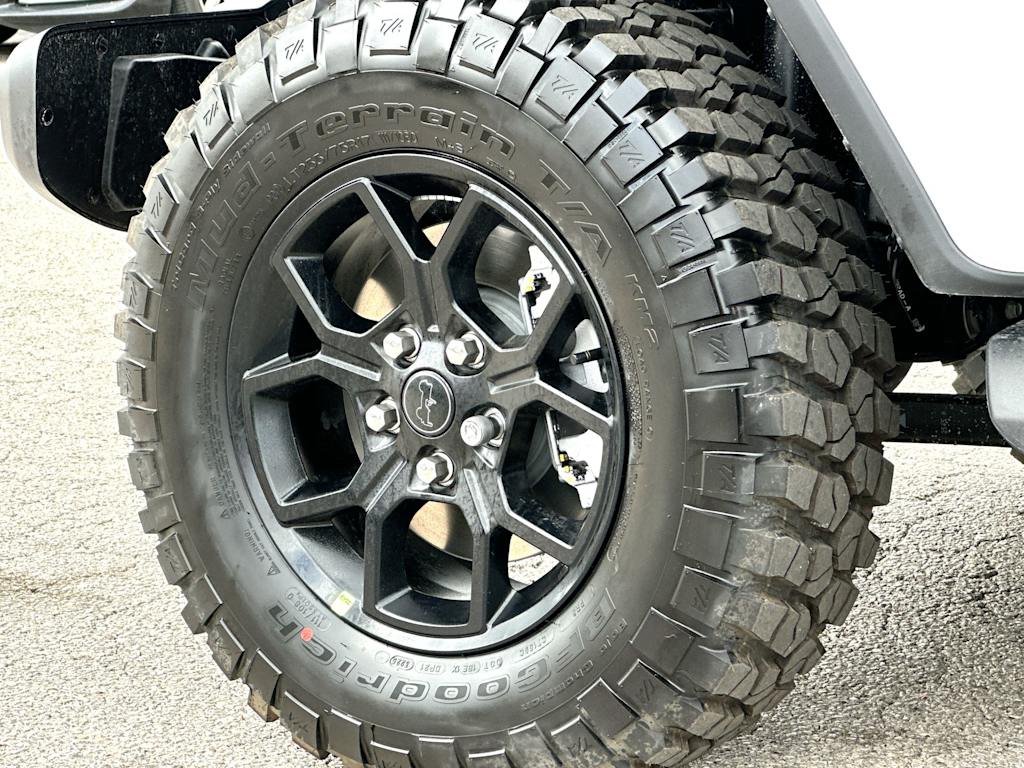 Thumbnail: 2026 Jeep Gladiator - 8