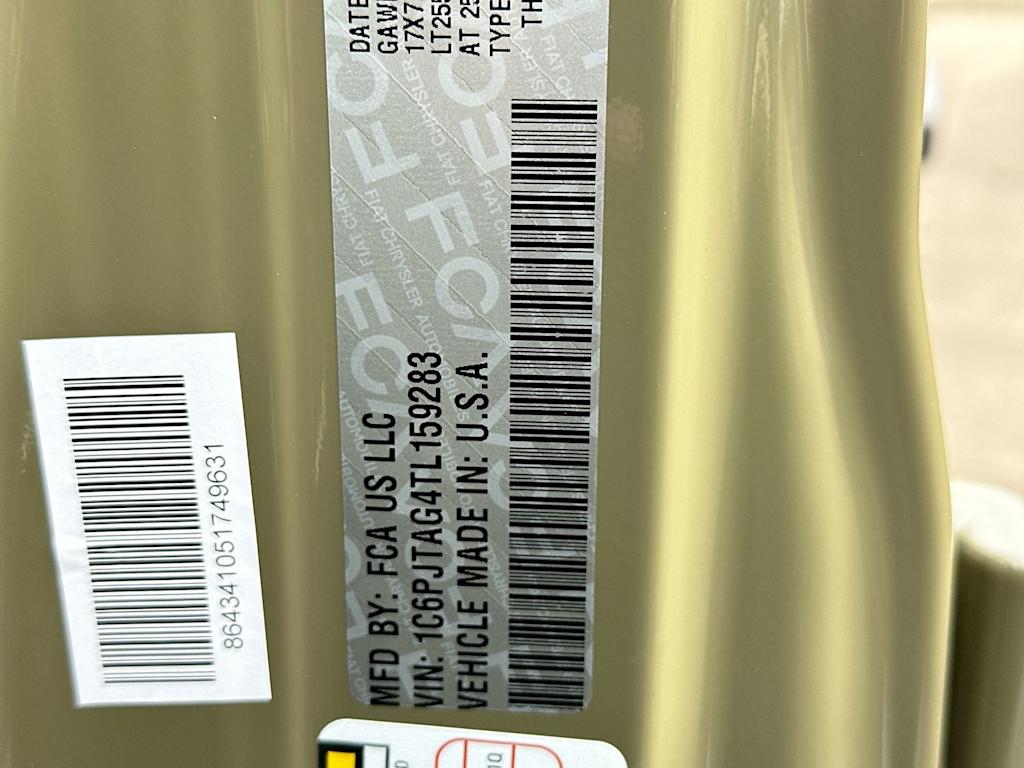 Thumbnail: 2026 Jeep Gladiator - 18