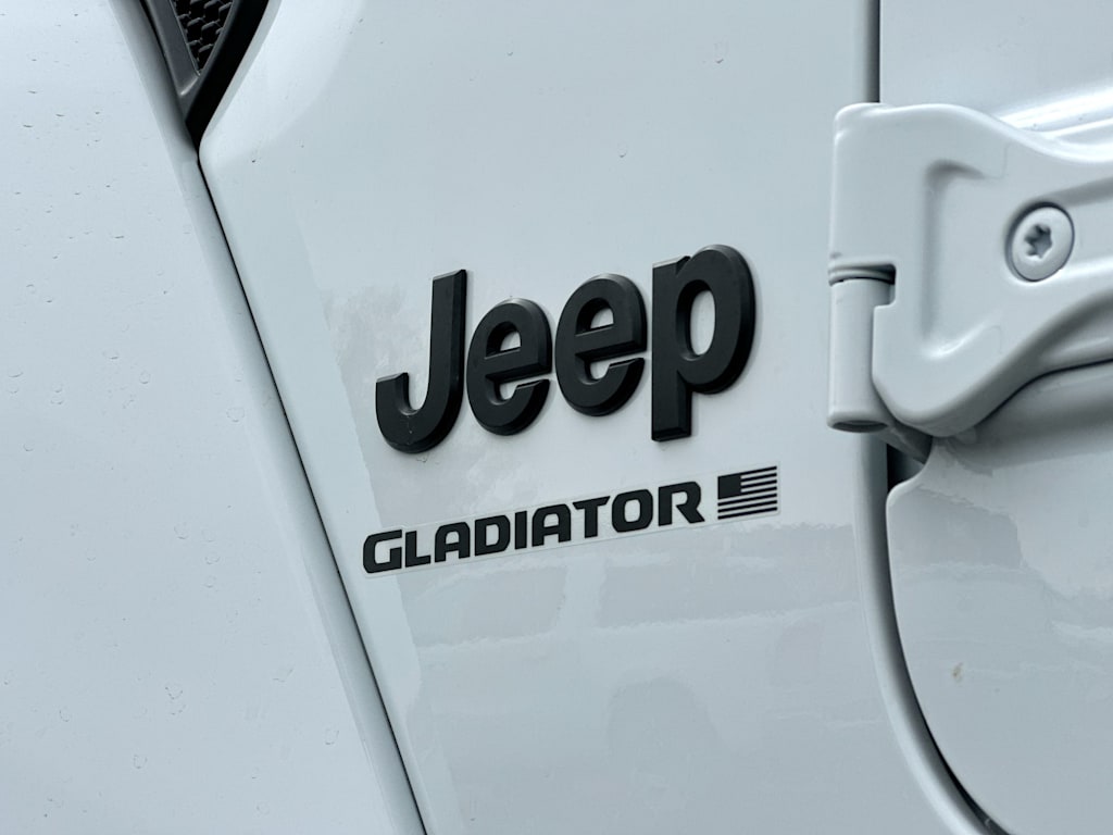 Thumbnail: 2026 Jeep Gladiator - 7