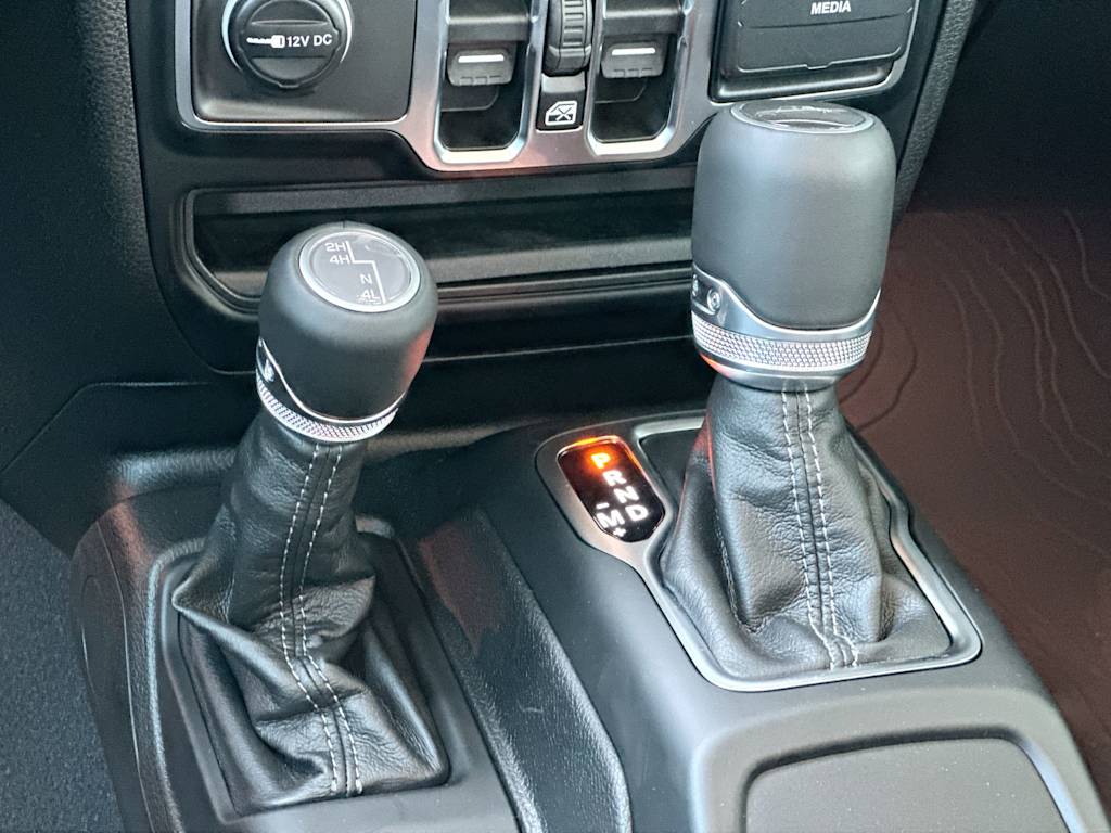 Thumbnail: 2026 Jeep Gladiator - 14