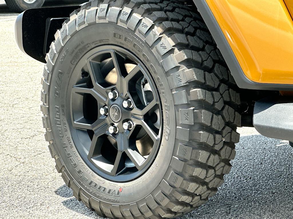 Thumbnail: 2026 Jeep Gladiator - 8