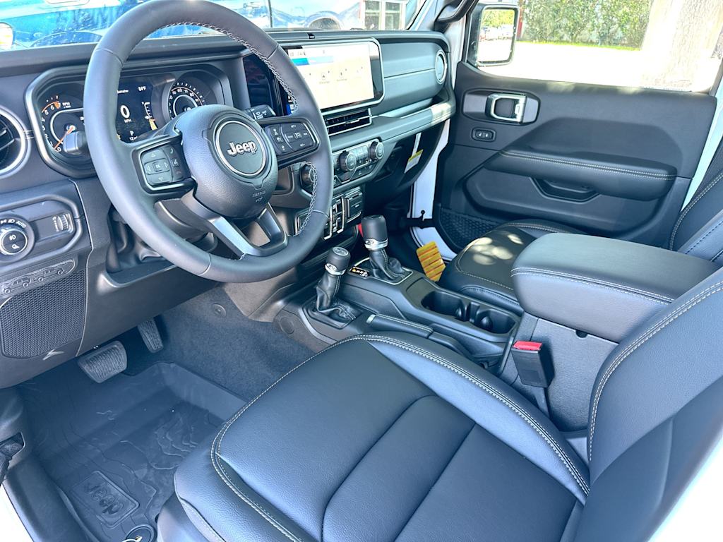 Thumbnail: 2026 Jeep Gladiator - 2