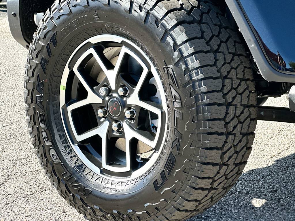 Thumbnail: 2026 Jeep Gladiator - 8