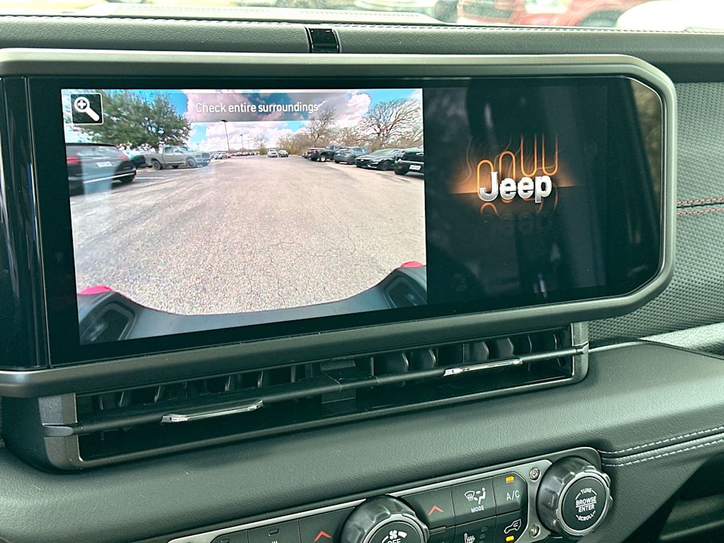 Thumbnail: 2026 Jeep Gladiator - 13
