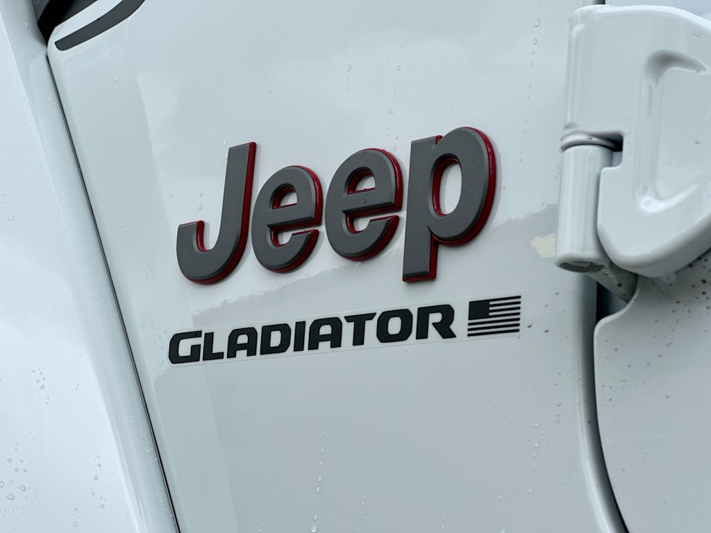 Thumbnail: 2026 Jeep Gladiator - 7